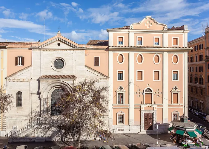 The Bluehostel Roma